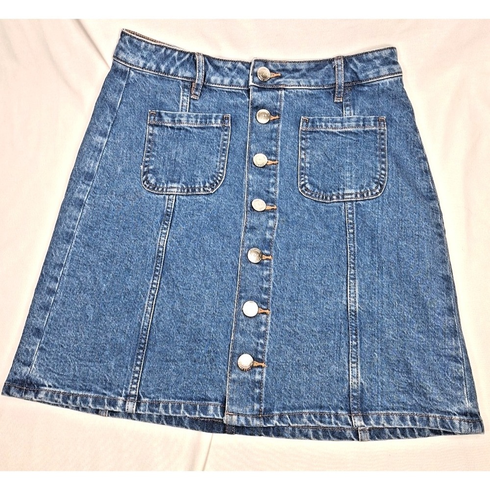 New LOFT Size 2 Button Fly Blue Denim Button Front Patch Pockets Mini Casual NWT